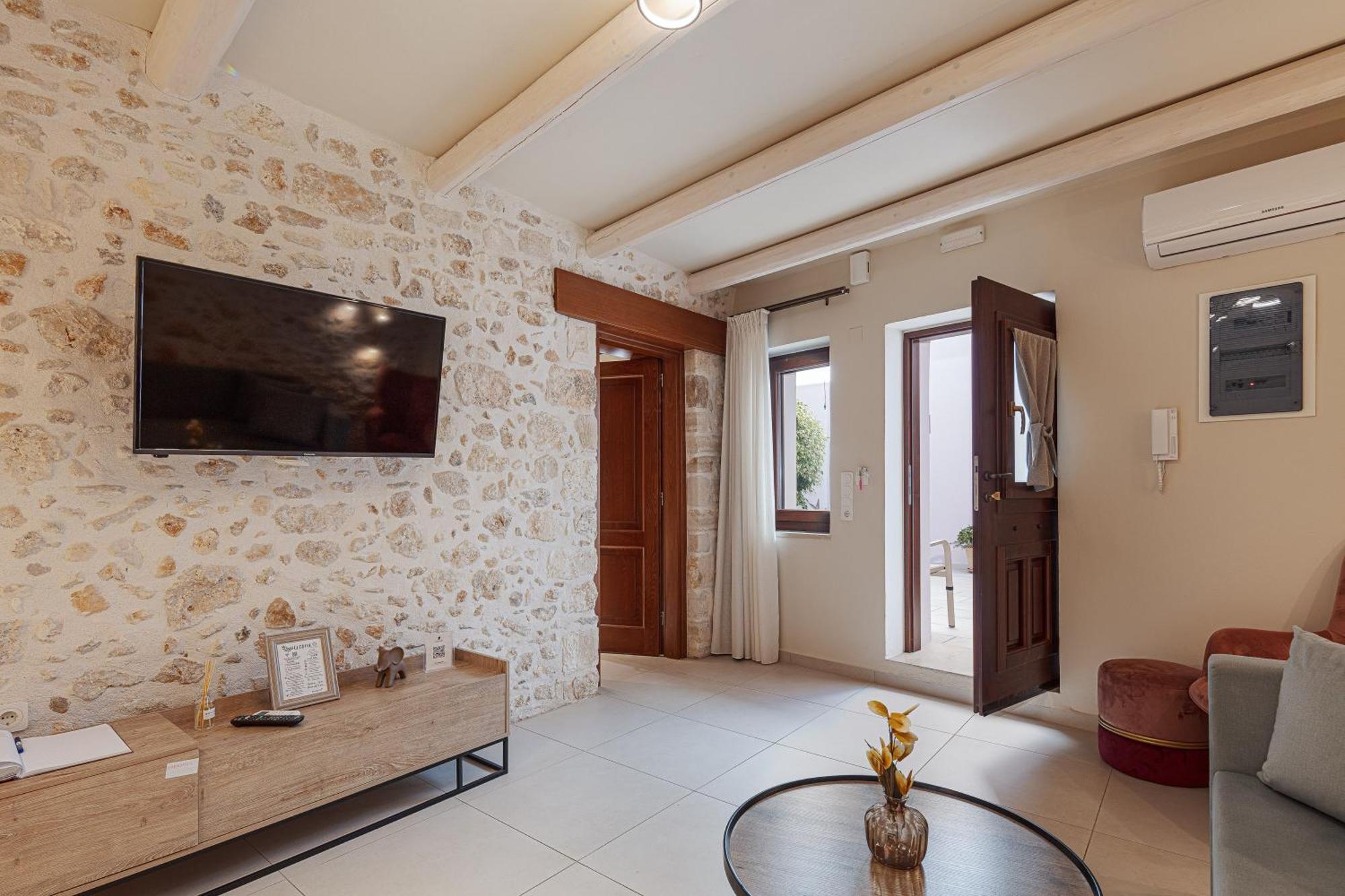 Philikon Luxury Suites Retimno Zewnętrze zdjęcie